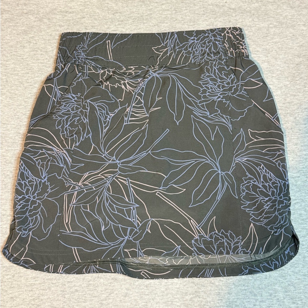 Columbia Holly Hideaway Skort – XS 🌿‎